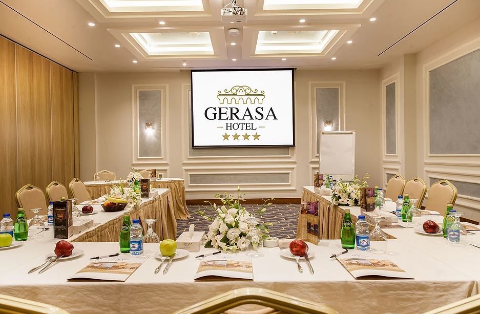 Gerasa Hotel Amman Buitenkant foto